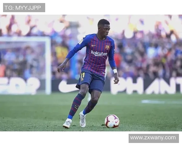 足球38号球星：从新星崛起到球场传奇的成长之路