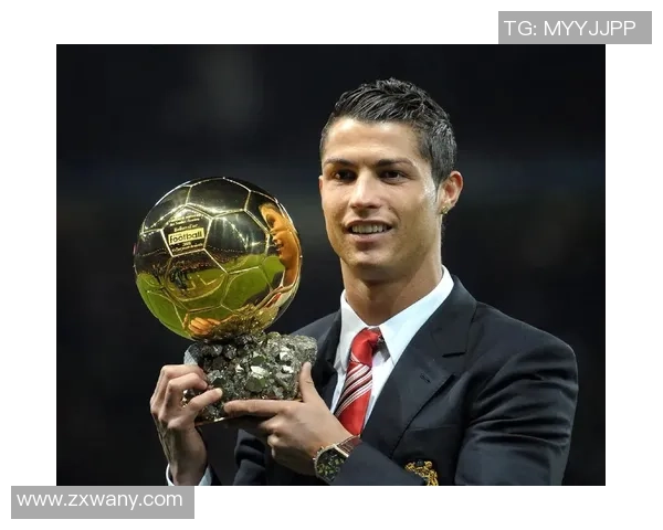 某网红讽刺某足球球星引发热议 粉丝与球迷纷纷表态支持或反对